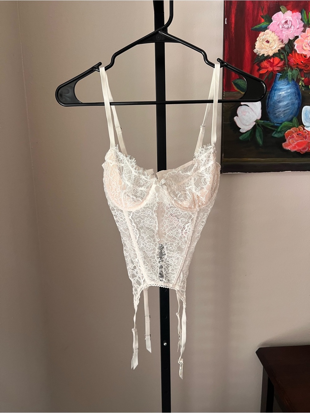 Victoria’s Secret lace wicked Bustier Corset Top - White/Cream